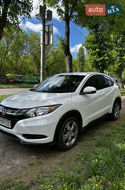 Внедорожник / Кроссовер Honda HR-V 2018 в 