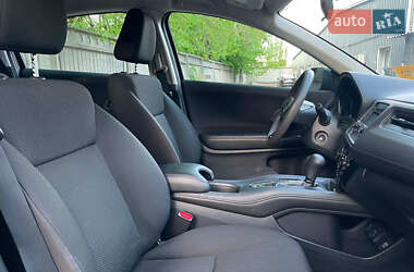 Внедорожник / Кроссовер Honda HR-V 2018 в 