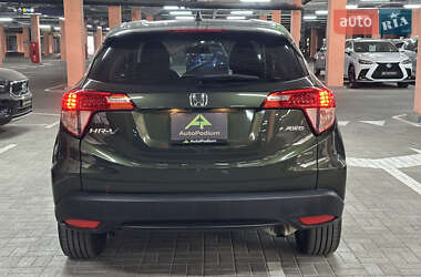 Внедорожник / Кроссовер Honda HR-V 2018 в 