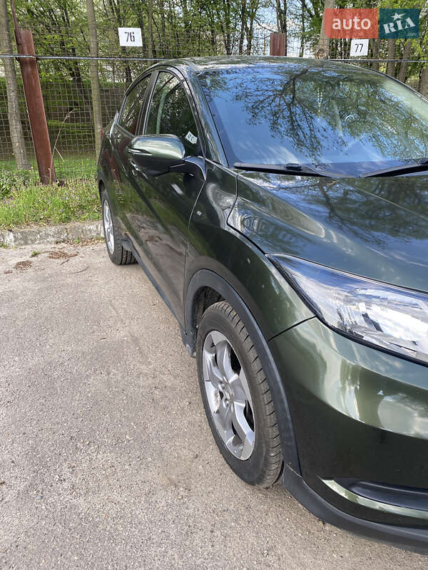 Позашляховик / Кросовер Honda HR-V 2017 в Львові