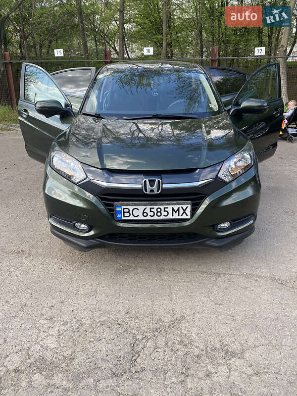 Позашляховик / Кросовер Honda HR-V 2017 в Львові