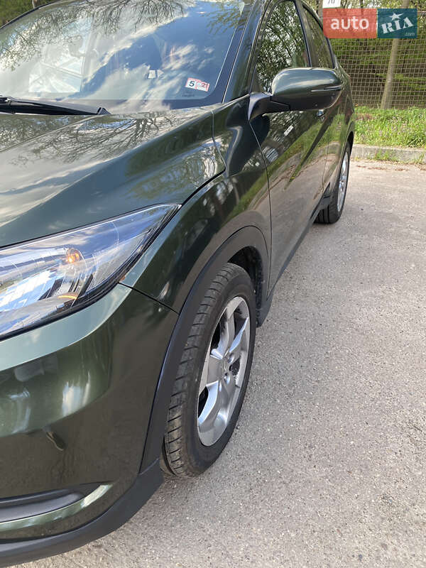 Позашляховик / Кросовер Honda HR-V 2017 в Львові