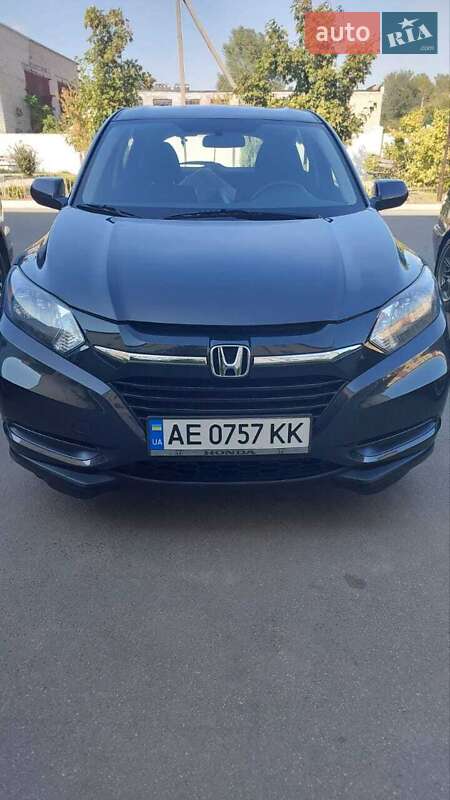 Внедорожник / Кроссовер Honda HR-V 2017 в 