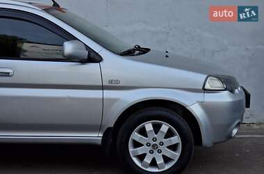 Позашляховик / Кросовер Honda HR-V 2005 в 