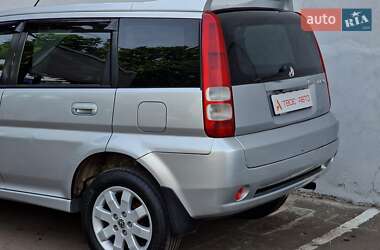 Позашляховик / Кросовер Honda HR-V 2005 в 