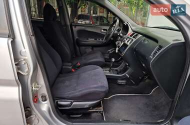 Позашляховик / Кросовер Honda HR-V 2005 в 