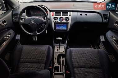 Позашляховик / Кросовер Honda HR-V 2005 в 