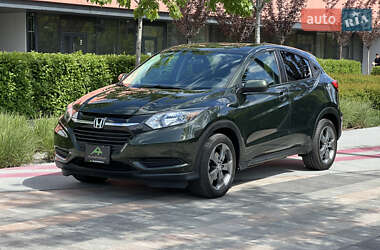 Позашляховик / Кросовер Honda HR-V 2018 в 