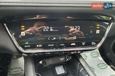 Позашляховик / Кросовер Honda HR-V 2019 в 