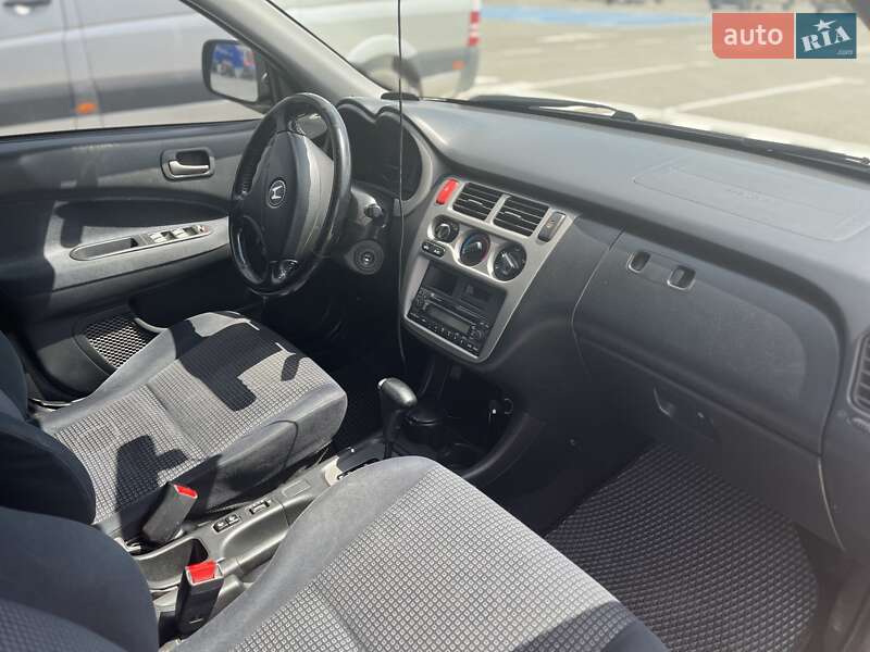 Внедорожник / Кроссовер Honda HR-V 2005 в Виннице фото 5 Внедорожник / Кроссовер Honda HR-V 2005 в Виннице