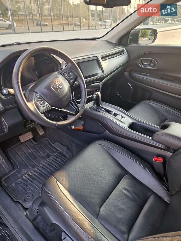 Позашляховик / Кросовер Honda HR-V 2020 в Дніпрі фото 3 Позашляховик / Кросовер Honda HR-V 2020 в Дніпрі