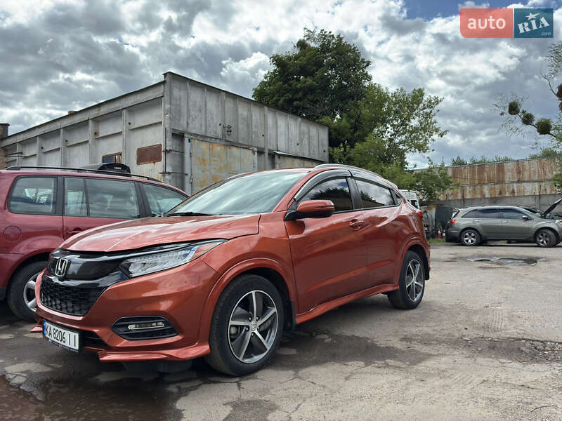Позашляховик / Кросовер Honda HR-V 2019 в Києві