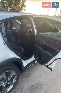 Внедорожник / Кроссовер Honda HR-V 2021 в 