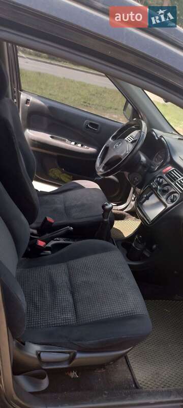 Позашляховик / Кросовер Honda HR-V 2002 в Києві фото 7 Позашляховик / Кросовер Honda HR-V 2002 в Києві