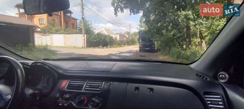 Позашляховик / Кросовер Honda HR-V 2002 в Києві фото 14 Позашляховик / Кросовер Honda HR-V 2002 в Києві