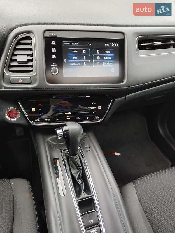 Внедорожник / Кроссовер Honda HR-V 2019 в Киеве