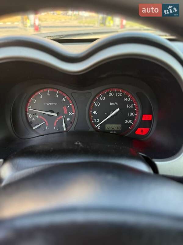 Внедорожник / Кроссовер Honda HR-V 2003 в Коблеве