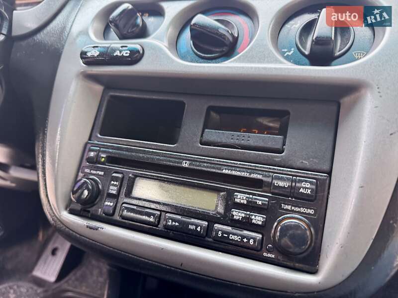 Позашляховик / Кросовер Honda HR-V 2005 в Одесі фото 49 Позашляховик / Кросовер Honda HR-V 2005 в Одесі