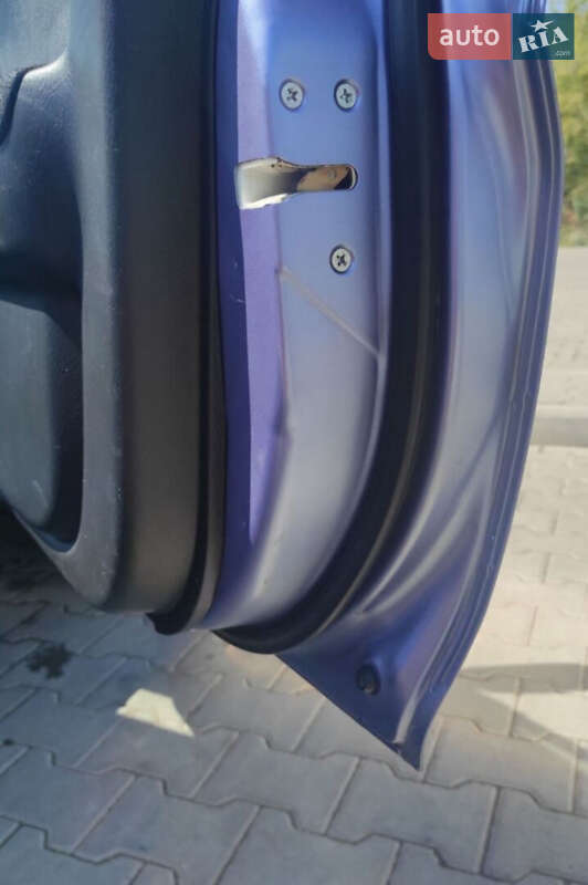 Внедорожник / Кроссовер Honda HR-V 2002 в Коломые фото 7 Внедорожник / Кроссовер Honda HR-V 2002 в Коломые