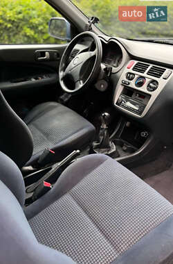 Внедорожник / Кроссовер Honda HR-V 2002 в 
