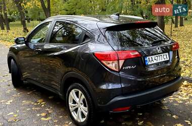Внедорожник / Кроссовер Honda HR-V 2018 в 