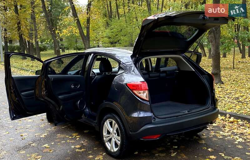 Внедорожник / Кроссовер Honda HR-V 2018 в Киеве фото 11 Внедорожник / Кроссовер Honda HR-V 2018 в Киеве