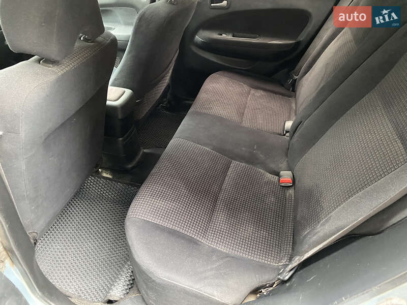 Внедорожник / Кроссовер Honda HR-V 2005 в Харькове