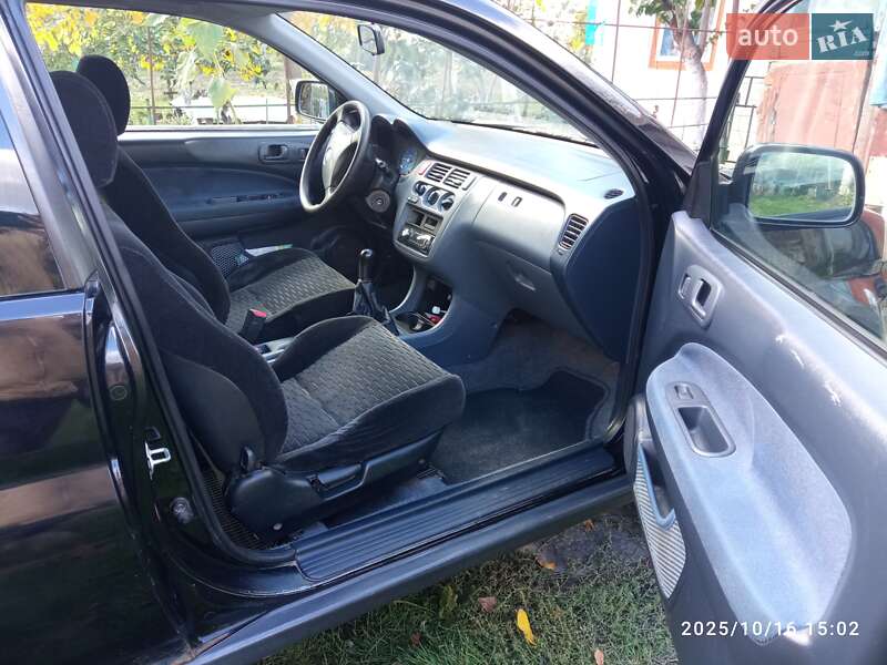 Внедорожник / Кроссовер Honda HR-V 1999 в Ладыжине