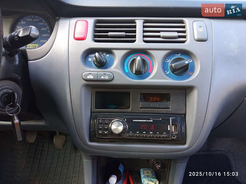 Внедорожник / Кроссовер Honda HR-V 1999 в Ладыжине