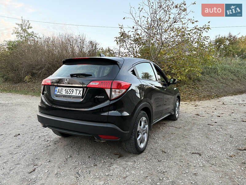 Внедорожник / Кроссовер Honda HR-V 2019 в Днепре