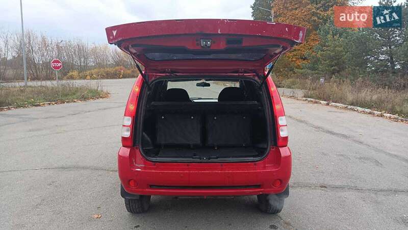 Внедорожник / Кроссовер Honda HR-V 2005 в Кролевце