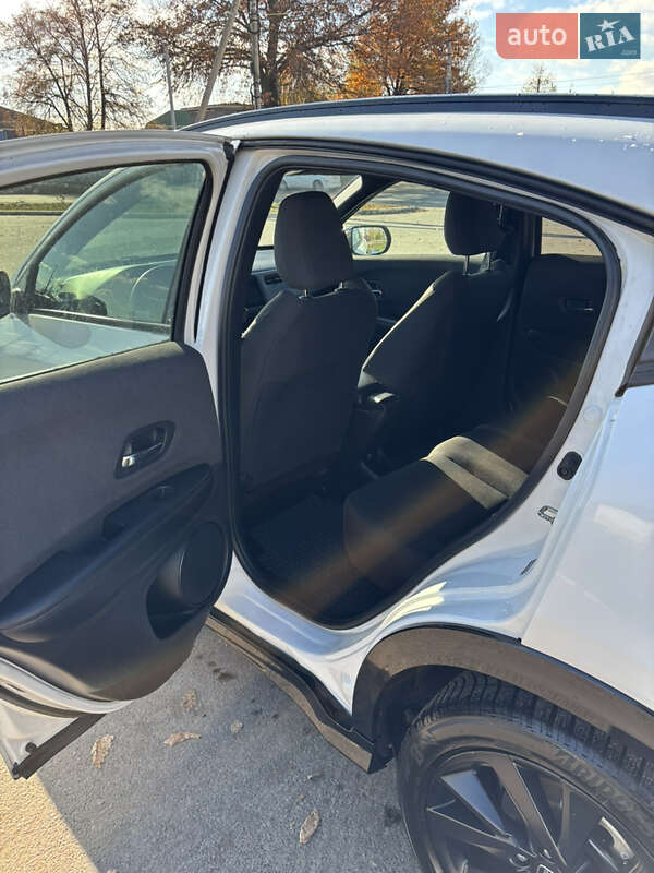 Внедорожник / Кроссовер Honda HR-V 2021 в Буче фото 13 Внедорожник / Кроссовер Honda HR-V 2021 в Буче