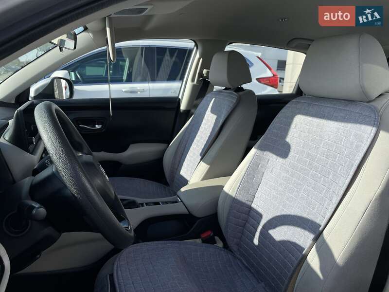 Позашляховик / Кросовер Honda HR-V 2024 в Києві