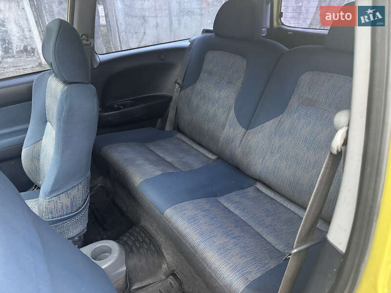 Позашляховик / Кросовер Honda HR-V 1999 в Лубнах фото 24 Позашляховик / Кросовер Honda HR-V 1999 в Лубнах