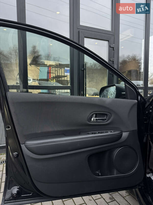 Внедорожник / Кроссовер Honda HR-V 2021 в Львове