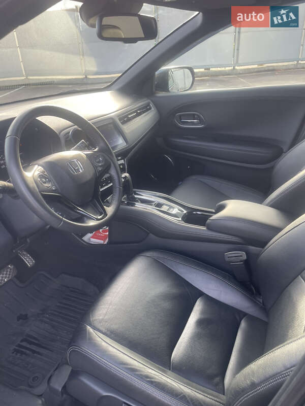 Внедорожник / Кроссовер Honda HR-V 2021 в Киеве фото 14 Внедорожник / Кроссовер Honda HR-V 2021 в Киеве