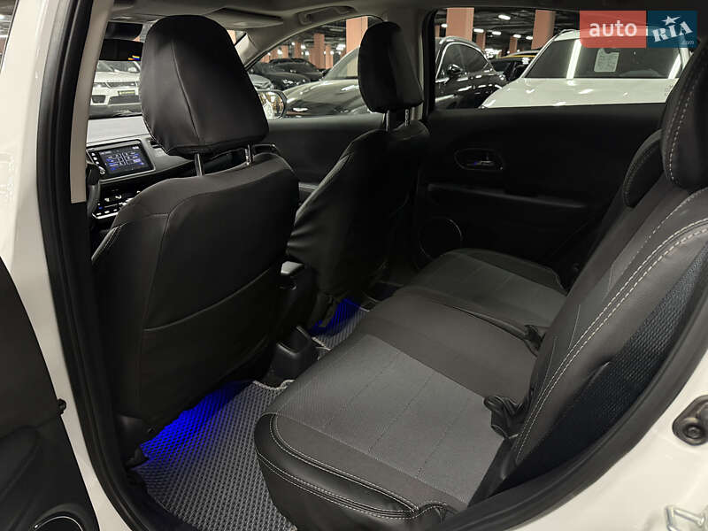 Позашляховик / Кросовер Honda HR-V 2021 в Києві фото 19 Позашляховик / Кросовер Honda HR-V 2021 в Києві