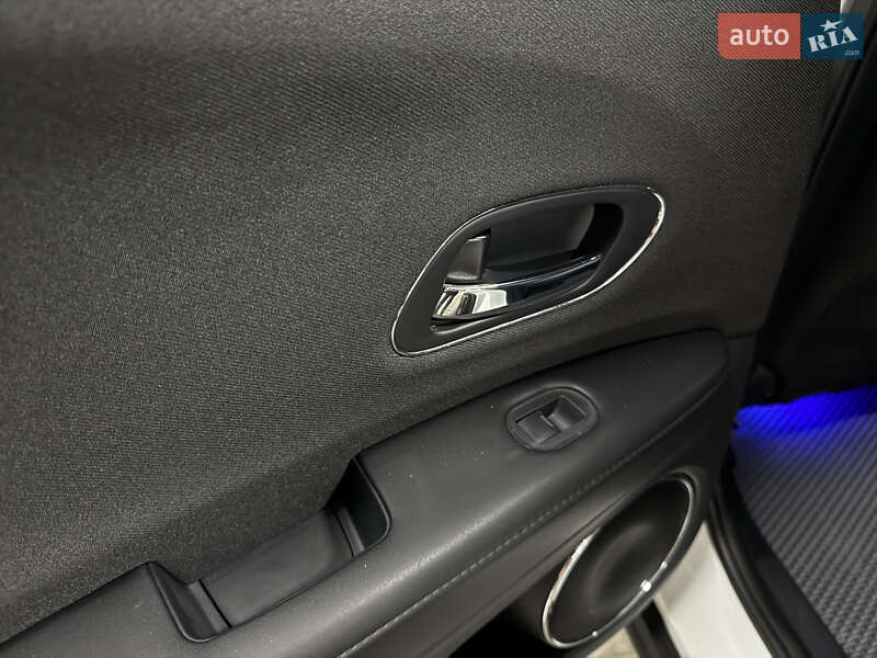 Позашляховик / Кросовер Honda HR-V 2021 в Києві фото 20 Позашляховик / Кросовер Honda HR-V 2021 в Києві