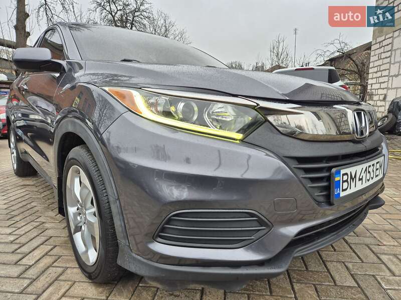 Внедорожник / Кроссовер Honda HR-V 2018 в Сумах