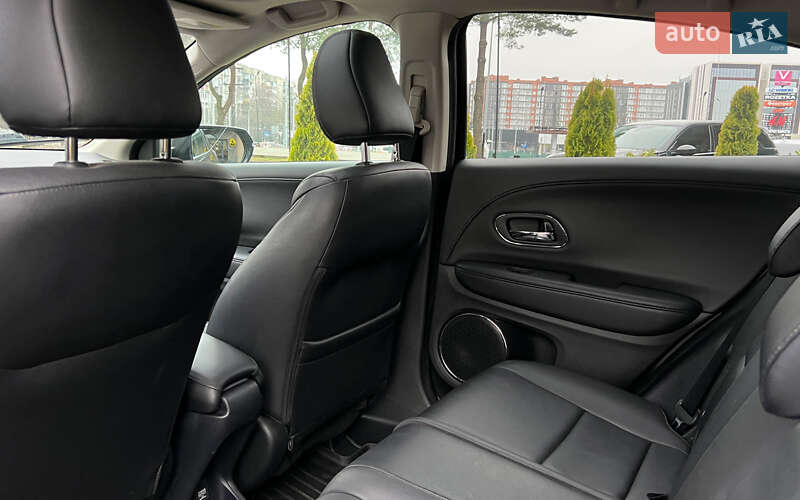 Позашляховик / Кросовер Honda HR-V 2017 в Львові