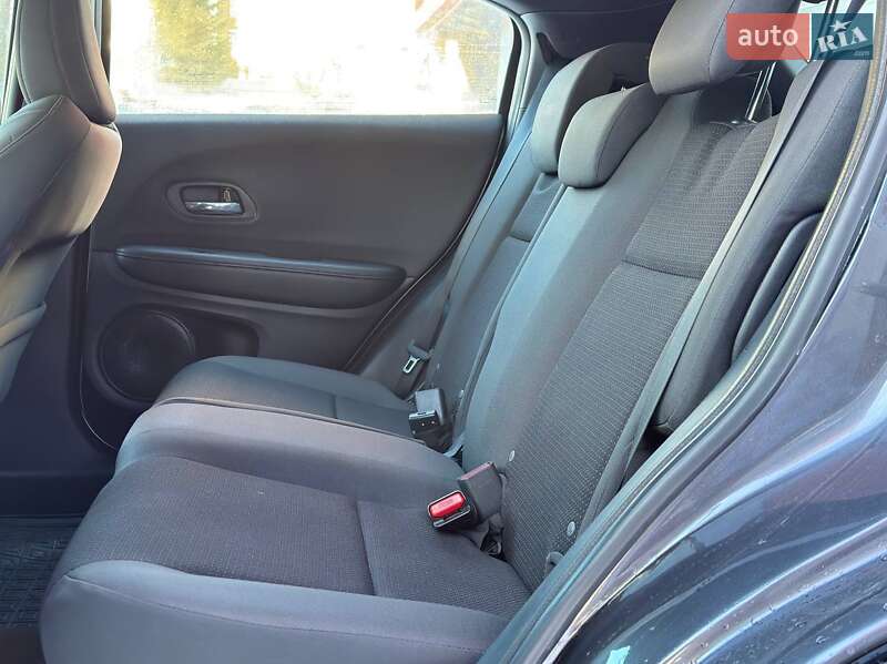 Внедорожник / Кроссовер Honda HR-V 2019 в Львове