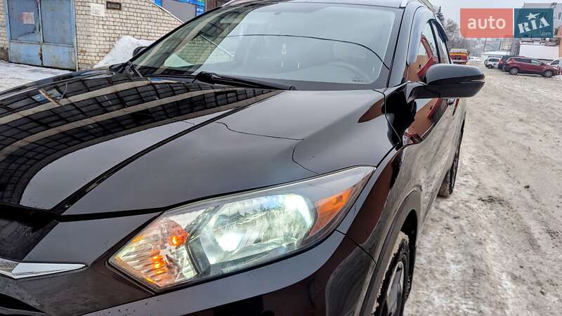 Внедорожник / Кроссовер Honda HR-V 2018 в Киеве