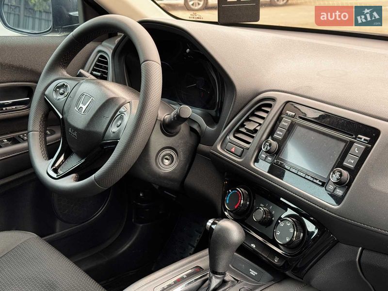 Позашляховик / Кросовер Honda HR-V 2018 в Києві