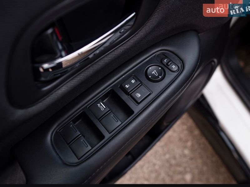 Внедорожник / Кроссовер Honda HR-V 2021 в Львове фото 34 Внедорожник / Кроссовер Honda HR-V 2021 в Львове