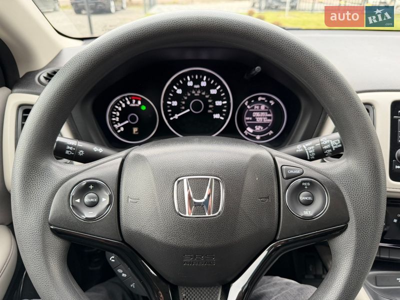 Внедорожник / Кроссовер Honda HR-V 2016 в Ужгороде фото 45 Внедорожник / Кроссовер Honda HR-V 2016 в Ужгороде