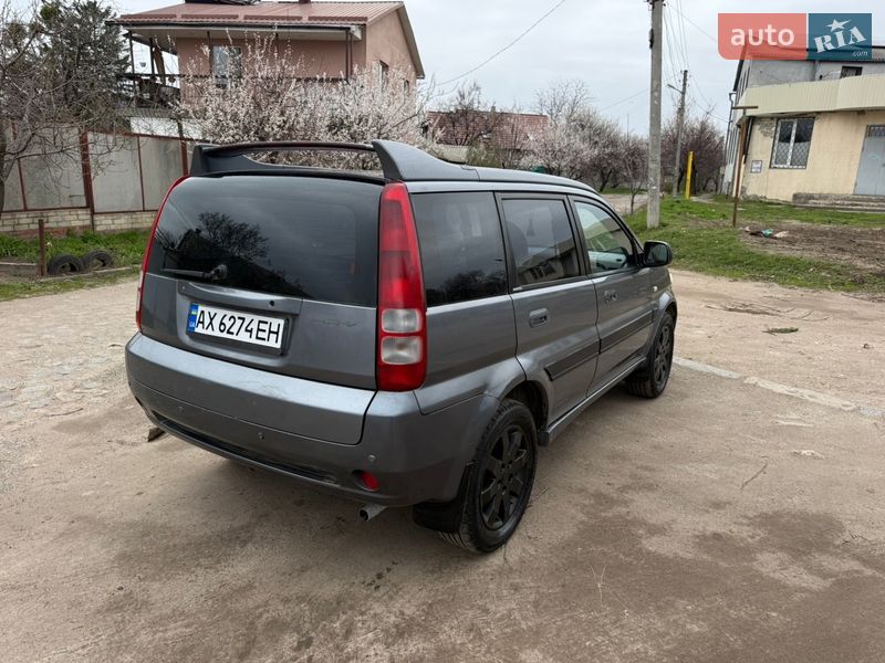 Внедорожник / Кроссовер Honda HR-V 2004 в Харькове фото 5 Внедорожник / Кроссовер Honda HR-V 2004 в Харькове