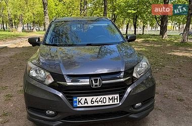 Внедорожник / Кроссовер Honda HR-V 2017 в Киеве
