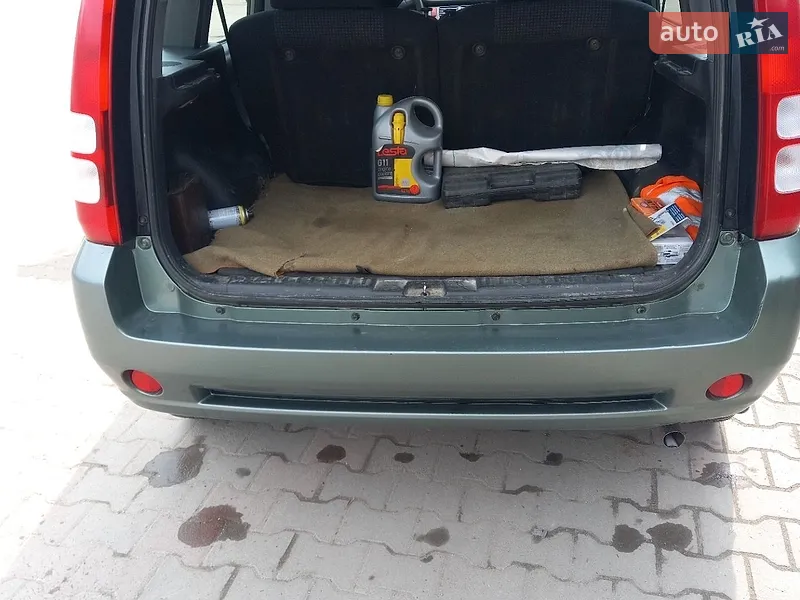 Honda HR-V 2005 VIN JHMGH47705S203742 фото оголошення 4 з 46