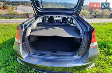 Хэтчбек Honda Insight 2012 в 
