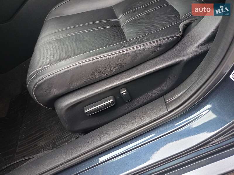 Седан Honda Insight 2020 в Подольске